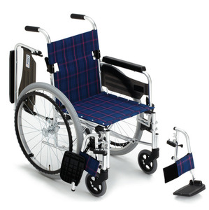 알루미늄 휠체어 SMART-43J / 콤팩트하면서 윙&amp;스윙아웃 기능을 갖춘 표준형 휠체어